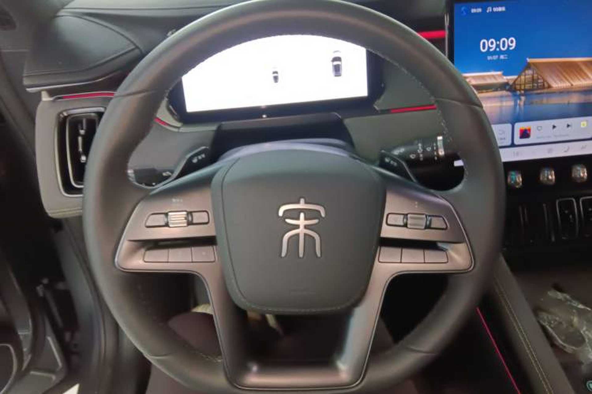 Used BYD Song L EV 2025 Intelligent Driving Version 602 km Range LiDAR-equipped All-Wheel-Drive Type Steering Wheel