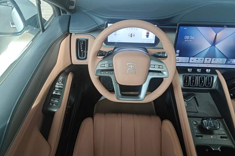 Used BYD Song L EV 2025 Intelligent Driving Version 550 km Excellence Edition Steering Wheel
