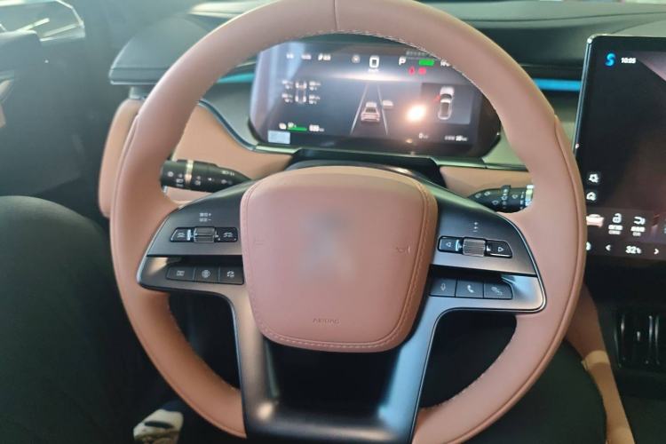 Used BYD Song L EV 2025 550 km Excellence Version Steering Wheel