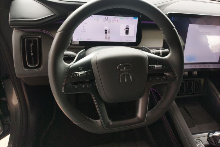 Used BYD Song L EV 2025 Intelligent Driving Version 662 km LiDAR Excellence Edition Steering Wheel