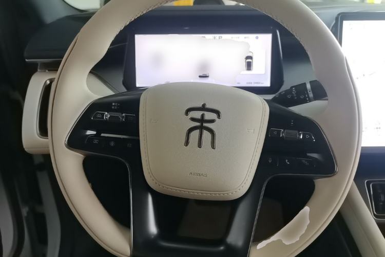 Used BYD Song L EV 2025 662 km Ultra-Range Version Steering Wheel