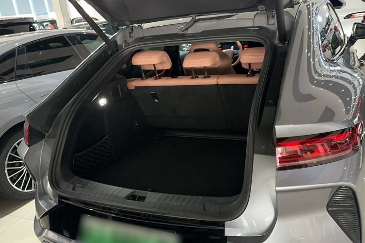 Used BYD Song L EV 2025 Intelligent Driving Version 662 km LiDAR Excellence Edition Trunk