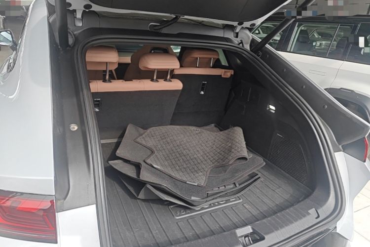 Used BYD Song L EV 2025 Intelligent Driving Version 550 km Excellence Edition Trunk