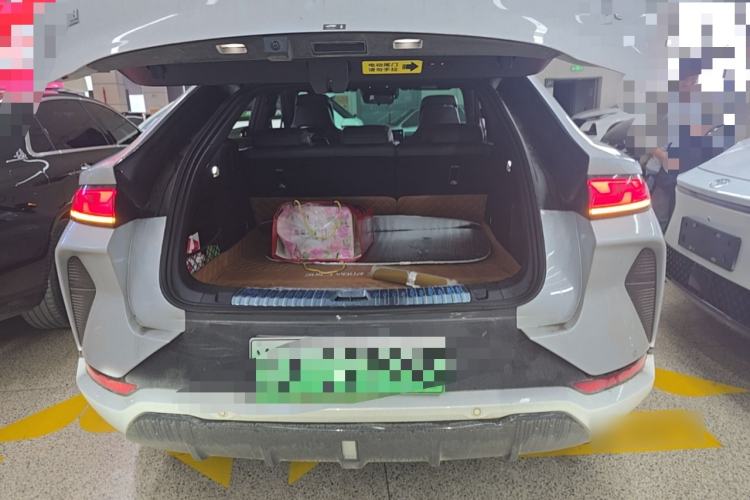 Used BYD Song L EV 2025 550 km Excellence Version Trunk