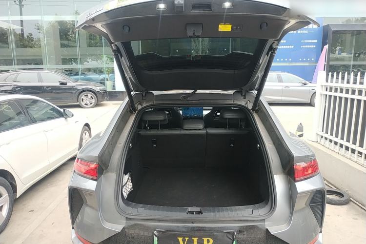 Used BYD Song L EV 2025 Intelligent Driving Version 662 km LiDAR Excellence Edition Trunk