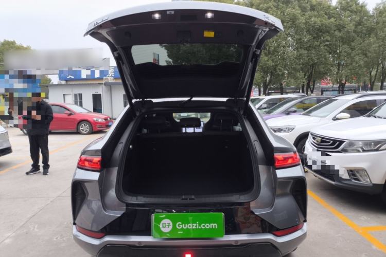 Used BYD Song L EV 2025 Intelligent Driving Version 662 km LiDAR Excellence Edition Trunk