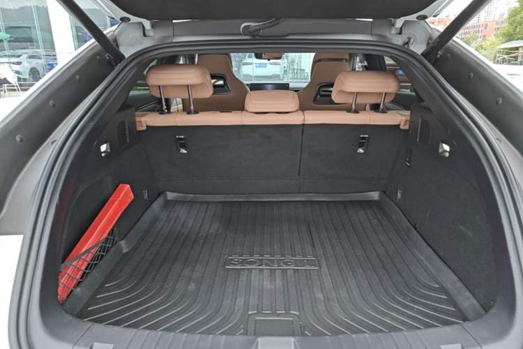 Used BYD Song L EV 2025 662 km Ultra-Range Version Trunk