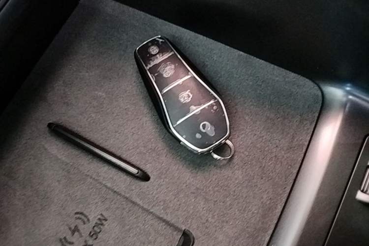 Used BYD Song L EV 2025 Intelligent Driving Version 662 km LiDAR Excellence Edition Vehicle Key
