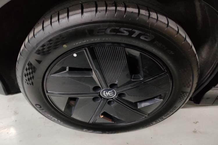 Used BYD Song L EV 2025 550 km Excellence Version Exterior 8