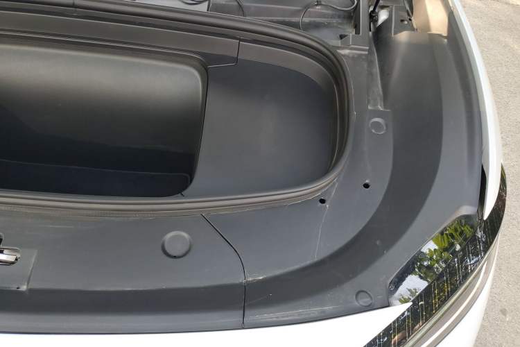 Used BYD Song L EV 2025 550 km Excellence Version Engine Bay Left