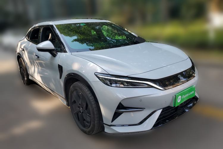 Used BYD Song L EV 2025 550 km Excellence Version Front Right 45 Deg