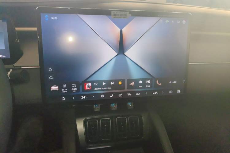 Used BYD Song L EV 2025 Intelligent Driving Version 662 km LiDAR Excellence Edition Audio And AC Panel