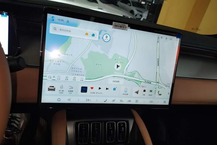 Used BYD Song L EV 2025 Intelligent Driving Version 662 km Beyond-Range Edition Audio And AC Panel
