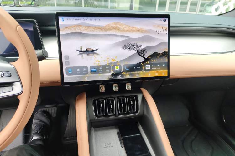 Used BYD Song L EV 2025 550 km Excellence Version Audio And AC Panel