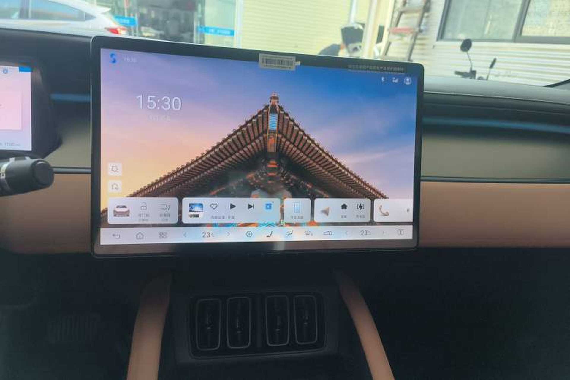Used BYD Song L EV 2025 Intelligent Driving Version 662 km LiDAR Excellence Edition Audio And AC Panel