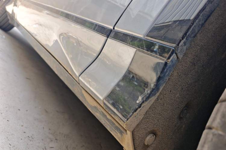 Used BYD Song L EV 2025 550 km Excellence Version Chassis Front Right