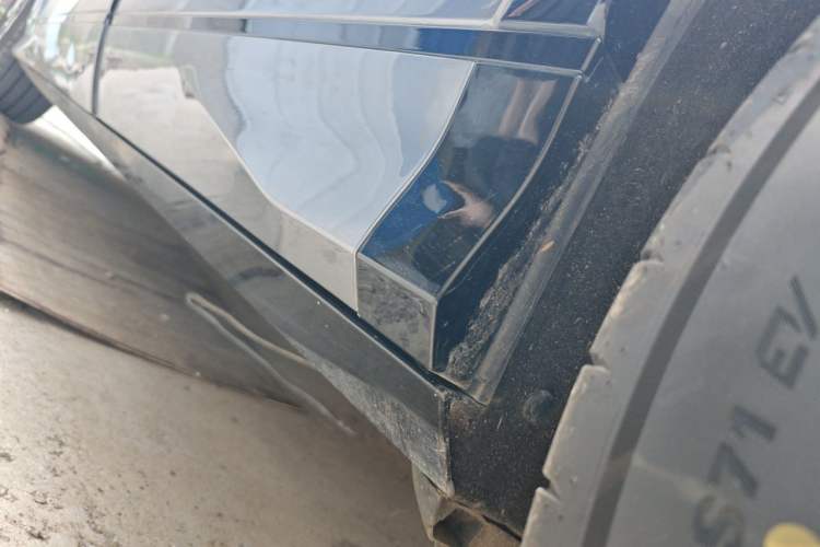 Used BYD Song L EV 2025 550 km Excellence Version Chassis Rear Left