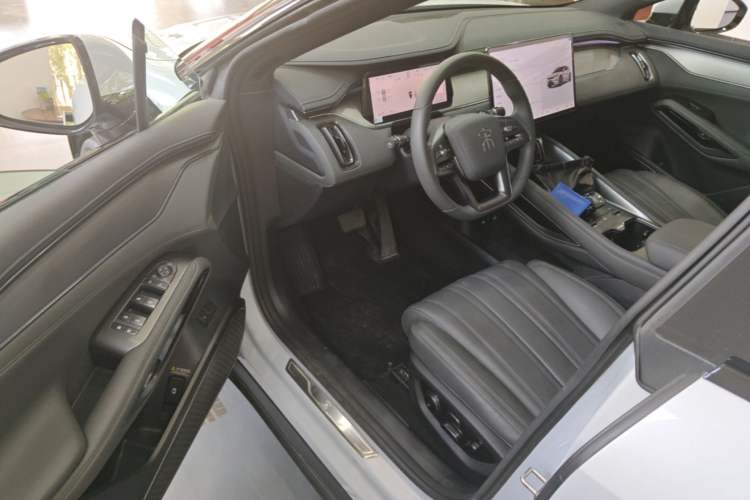 Used BYD Song L EV 2025 Intelligent Driving Version 662 km LiDAR Excellence Edition Driver Seat
