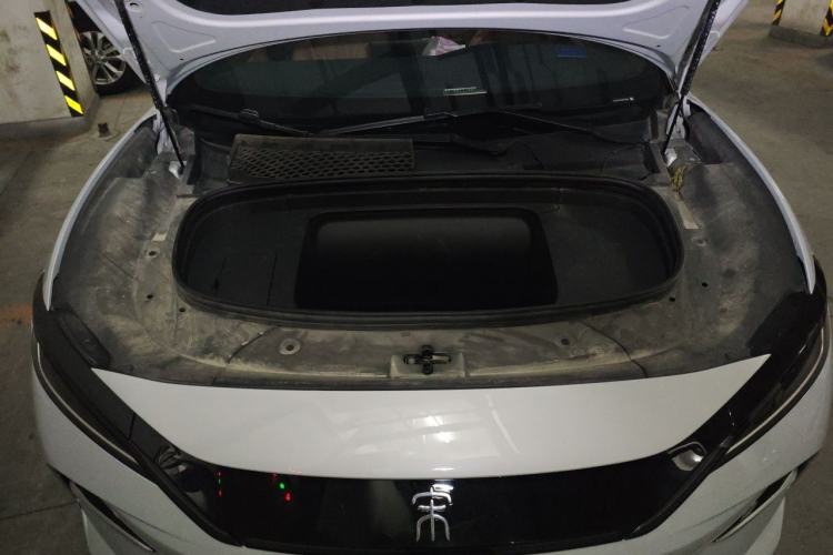 Used BYD Song L EV 2025 Intelligent Driving Version 662 km Beyond-Range Edition Engine Bay
