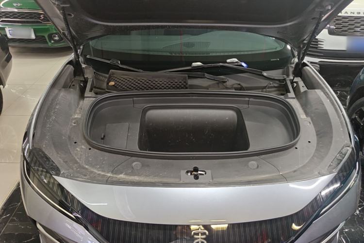 Used BYD Song L EV 2025 Intelligent Driving Version 662 km LiDAR Excellence Edition Engine Bay