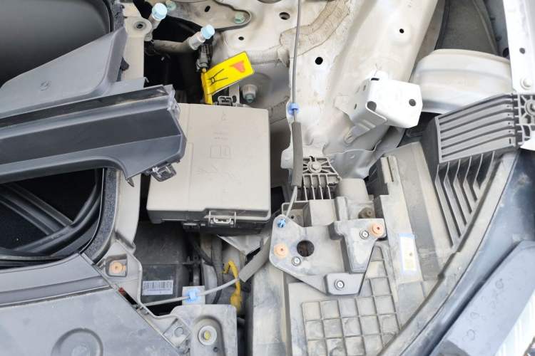 Used BYD Song L EV 2025 Intelligent Driving Version 662 km LiDAR Excellence Edition Engine Bay Left