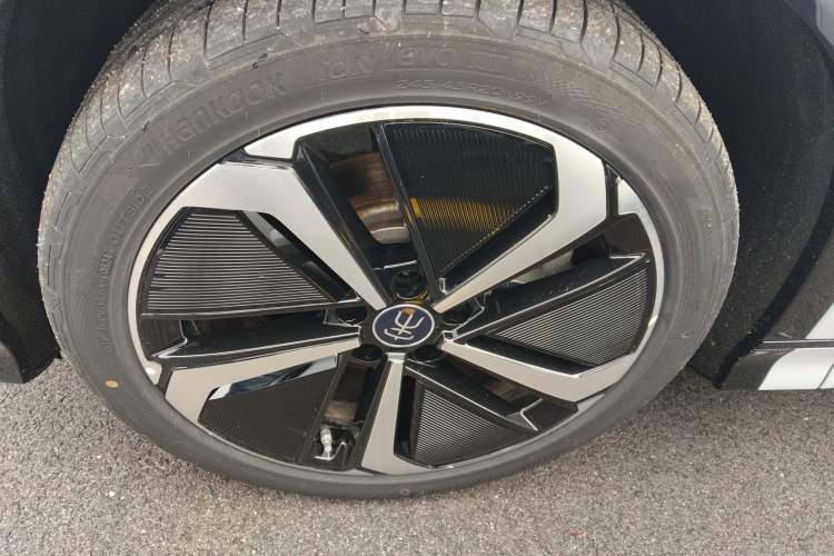 Used BYD Song L EV 2025 Intelligent Driving Version 662 km LiDAR Excellence Edition Exterior 7