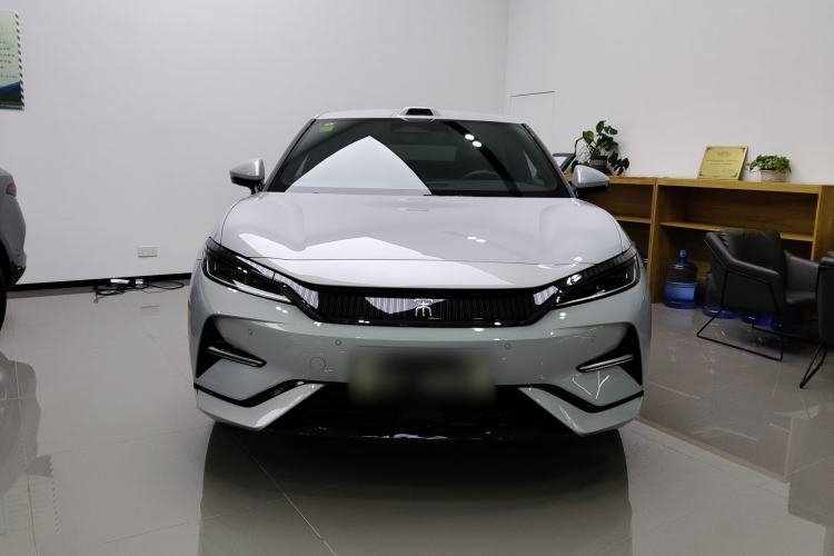 Used BYD Song L EV 2025 Intelligent Driving Version 662 km LiDAR Excellence Edition Front