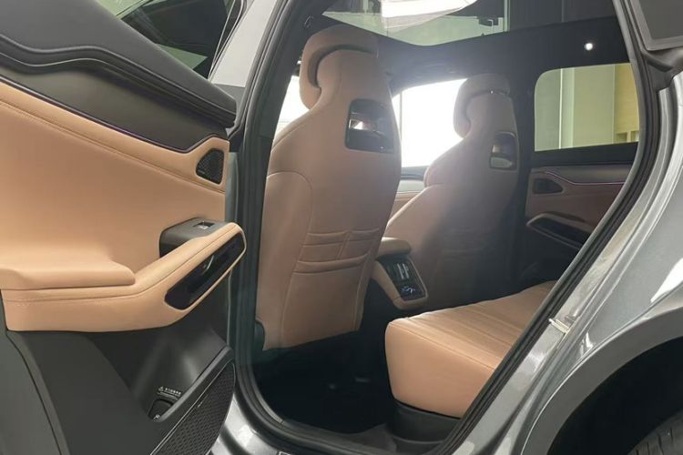 Used BYD Song L EV 2025 Intelligent Driving Version 662 km LiDAR Excellence Edition Interior 4
