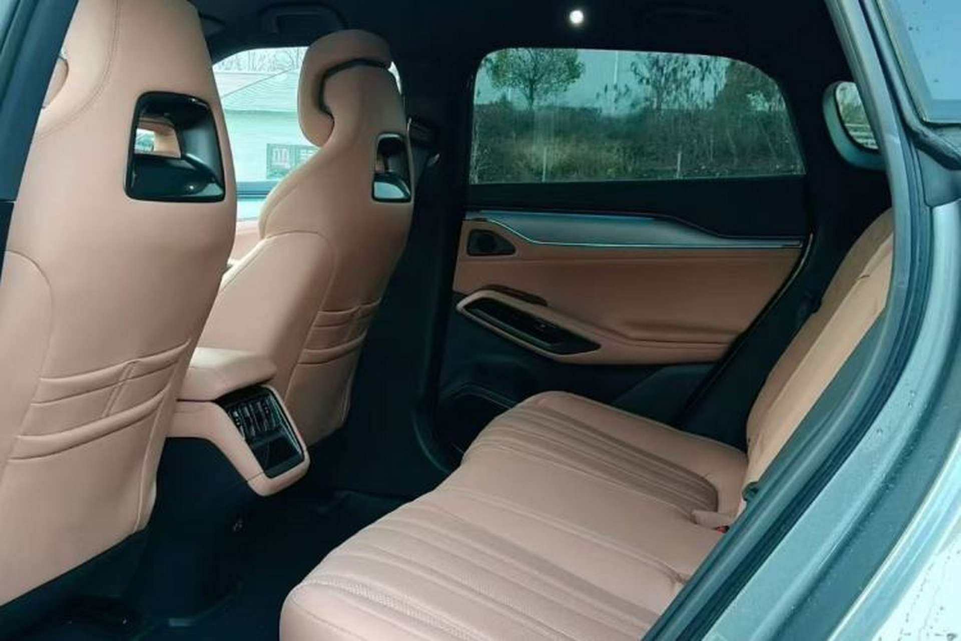 Used BYD Song L EV 2025 Intelligent Driving Version 662 km LiDAR Excellence Edition Interior 4