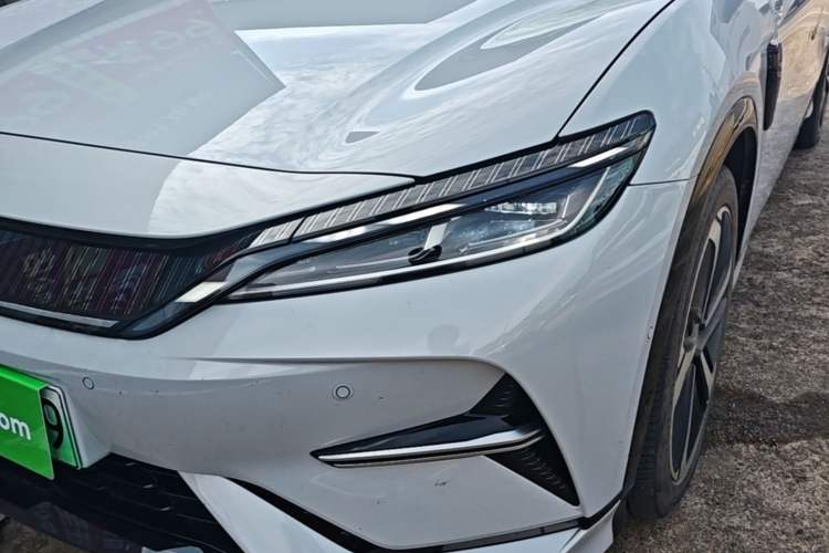 Used BYD Song L EV 2025 Intelligent Driving Version 662 km LiDAR Excellence Edition Left Front Headlight