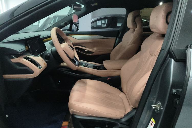 Used BYD Song L EV 2025 662 km Ultra-Range Version Left Front Seat