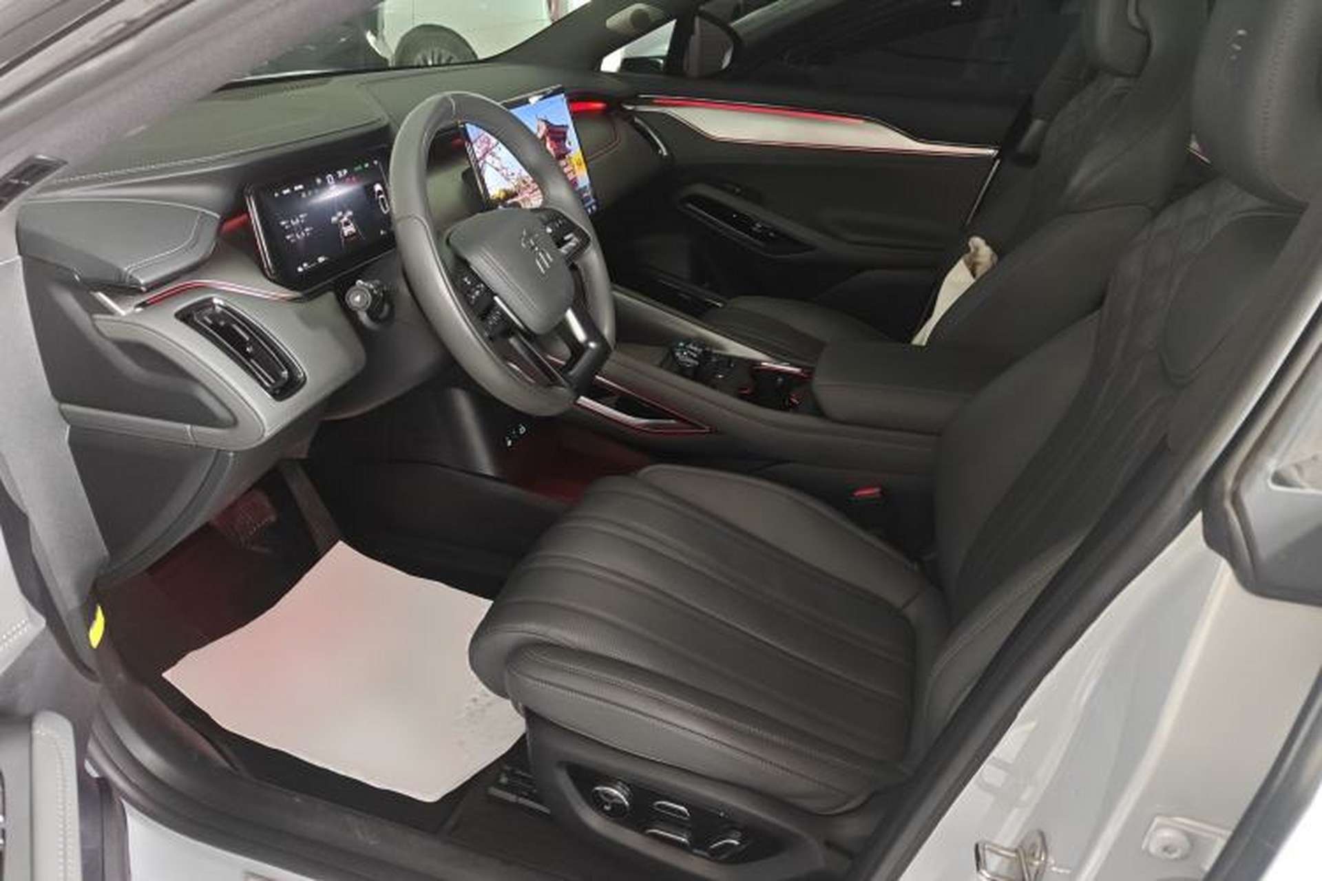 Used BYD Song L EV 2025 550 km Excellence Version Left Front Seat