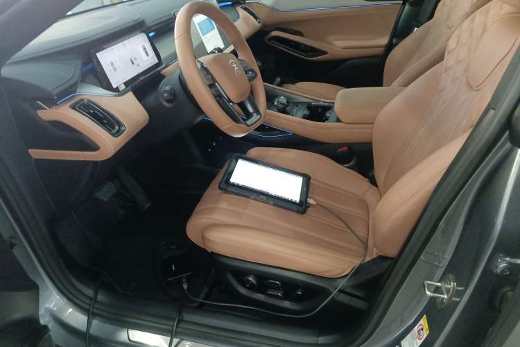 Used BYD Song L EV 2025 Intelligent Driving Version 662 km LiDAR Excellence Edition Left Front Seat