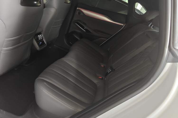 Used BYD Song L EV 2025 550 km Excellence Version Left Rear Seat