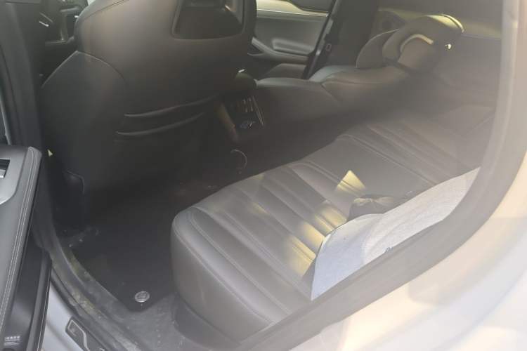 Used BYD Song L EV 2025 Intelligent Driving Version 662 km LiDAR Excellence Edition Left Rear Seat