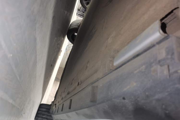 Used BYD Song L EV 2025 Intelligent Driving Version 662 km LiDAR Excellence Edition Left Side Sill