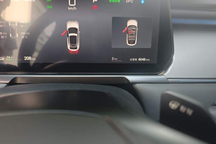 Used BYD Song L EV 2025 Intelligent Driving Version 662 km LiDAR Excellence Edition Odometer Close Up