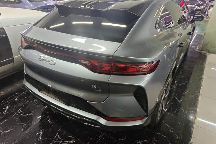 Used BYD Song L EV 2025 Intelligent Driving Version 662 km LiDAR Excellence Edition Rear Right 45 Deg