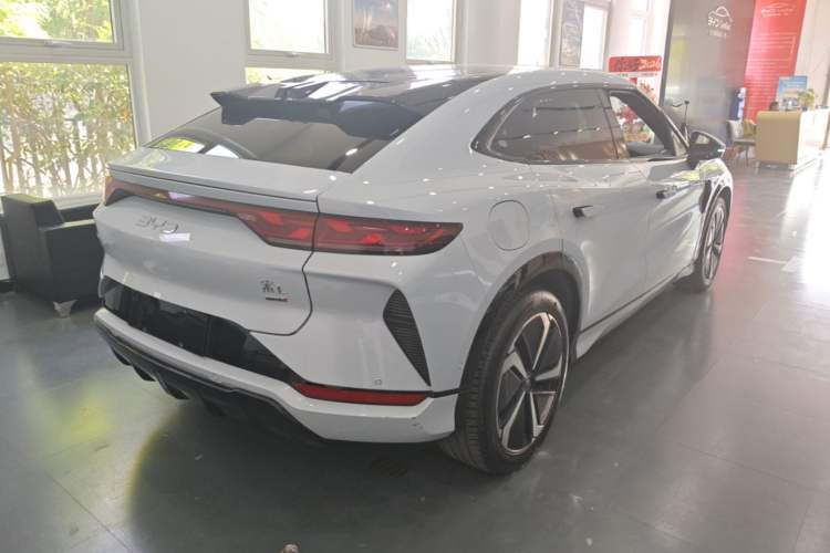 Used BYD Song L EV 2025 Intelligent Driving Version 662 km LiDAR Excellence Edition Rear Right 45 Deg