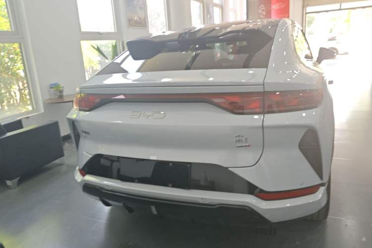 Used BYD Song L EV 2025 Intelligent Driving Version 662 km LiDAR Excellence Edition Rear