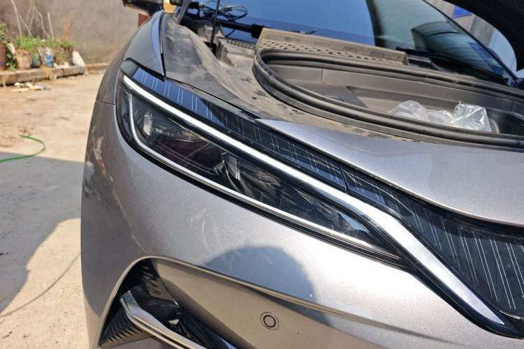 Used BYD Song L EV 2025 550 km Excellence Version Right Front Headlight
