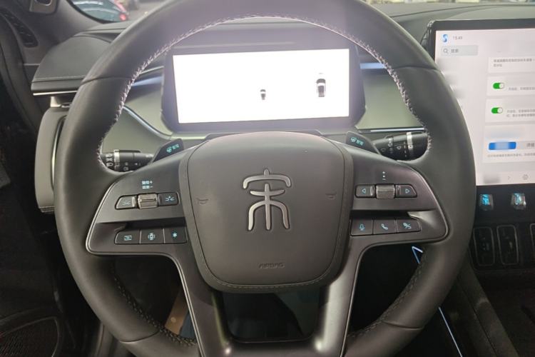 Used BYD Song L EV 2025 Intelligent Driving Version 662 km LiDAR Excellence Edition Steering Wheel
