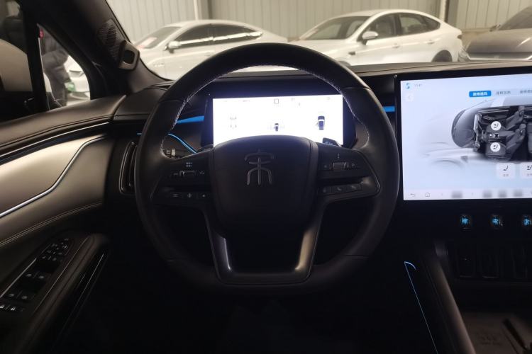 Used BYD Song L EV 2025 Intelligent Driving Version 662 km LiDAR Excellence Edition Steering Wheel