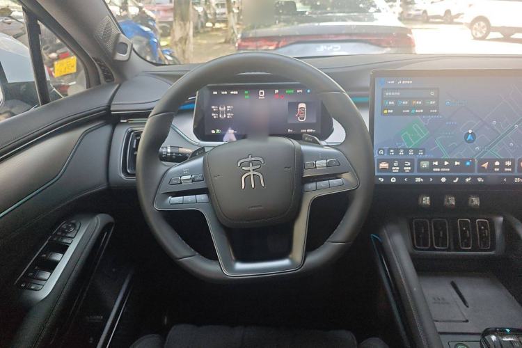 Used BYD Song L EV 2025 Intelligent Driving Version 662 km LiDAR Excellence Edition Steering Wheel