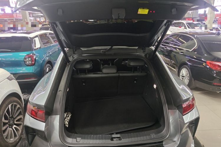 Used BYD Song L EV 2025 Intelligent Driving Version 662 km LiDAR Excellence Edition Trunk
