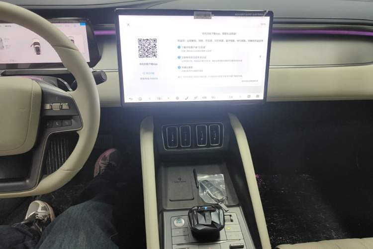 Used BYD Song L EV 2025 662 km Advanced Intelligent Driving Version Audio And AC Panel