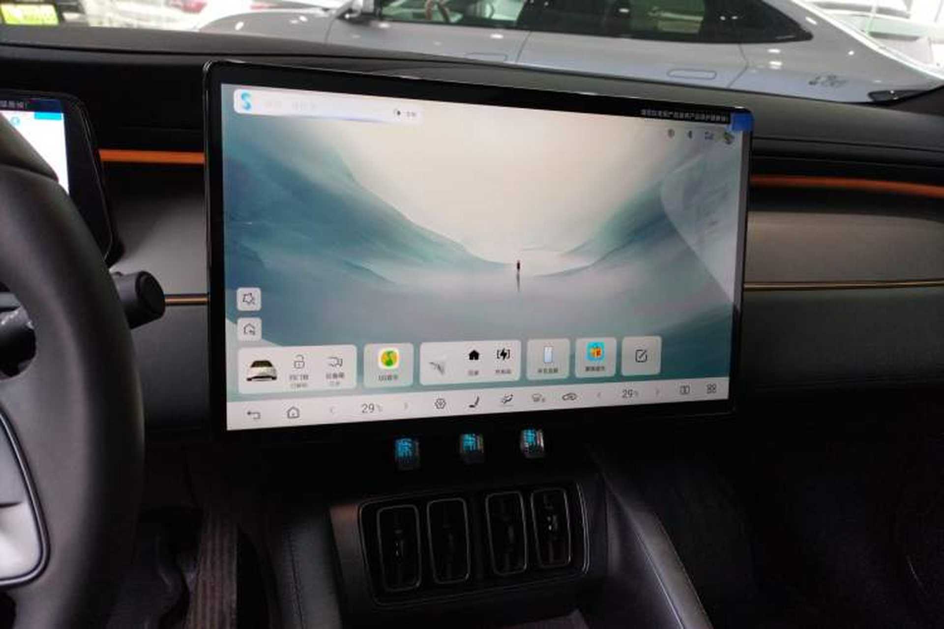 Used BYD Song L EV 2025 Intelligent Driving Version 662 km LiDAR Excellence Edition Audio And AC Panel