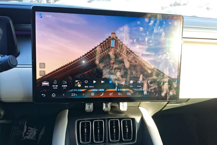 Used BYD Song L EV 2025 662 km Advanced Intelligent Driving Version Audio And AC Panel