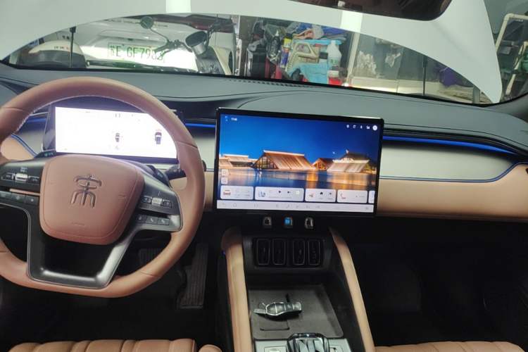 Used BYD Song L EV 2025 662 km Advanced Intelligent Driving Version Audio And AC Panel