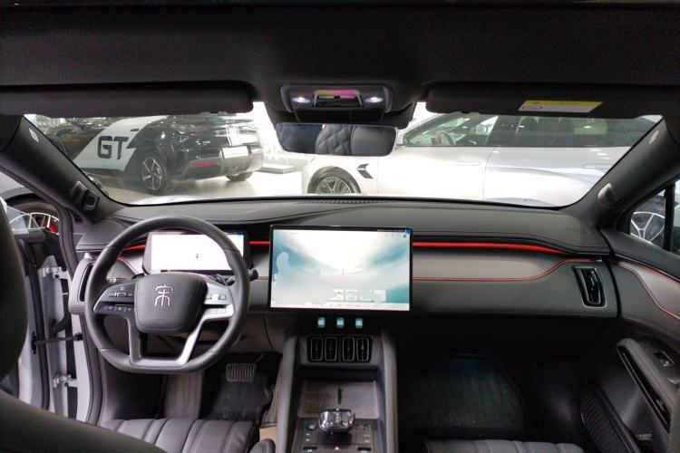 Used BYD Song L EV 2025 Intelligent Driving Version 662 km LiDAR Excellence Edition Center Console